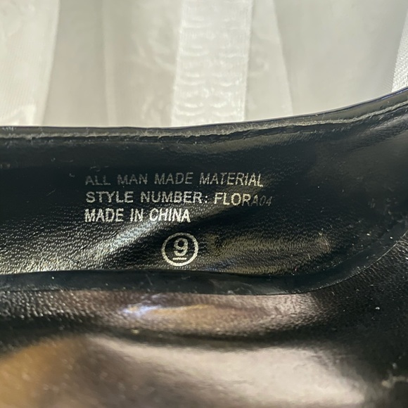 🖤 BERTINNI HEELS - Picture 8 of 9